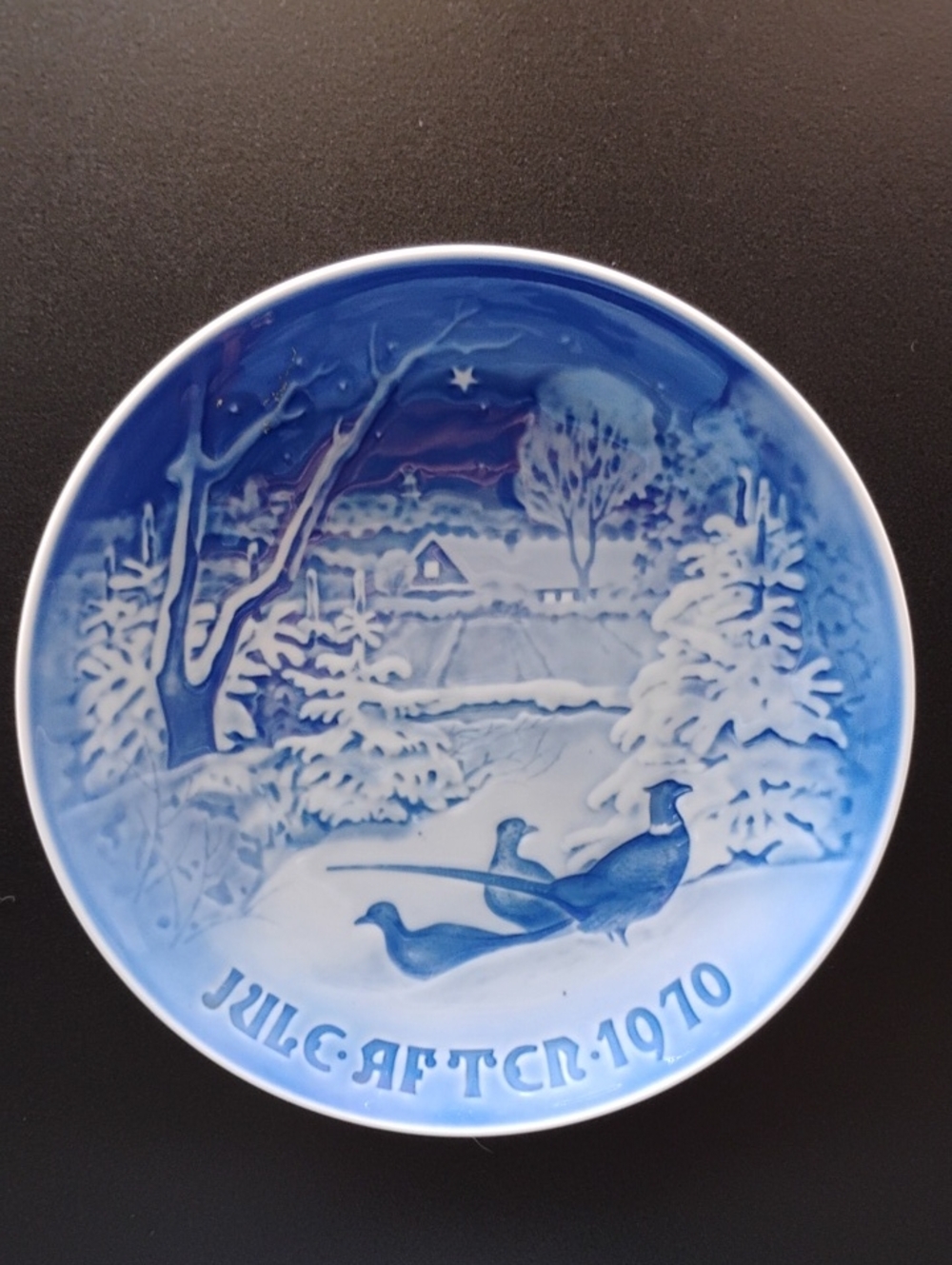 1970 Bing & Grondahl Blue Porcelain Collector Plate Pheasants In The Snow